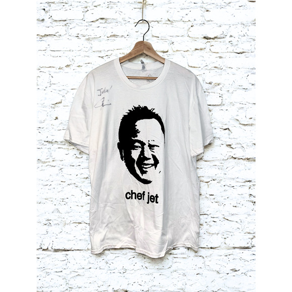 Chef Jet Tila Other - Chef Jet Tila Signed Chef Face Sz. XL T-Shirt Autographed To Julie NWT